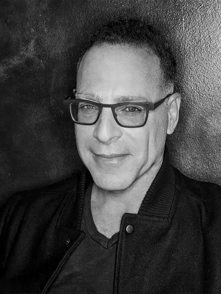 Portrét – Steve Schnur